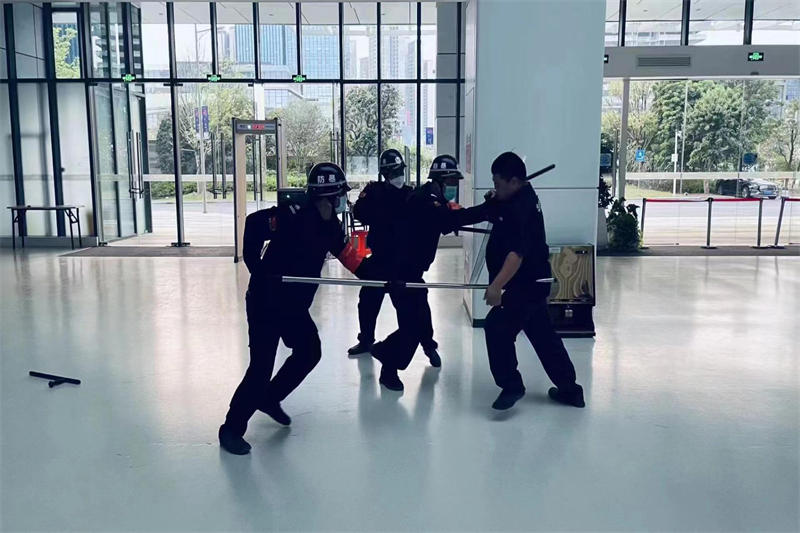 ����ѵ��